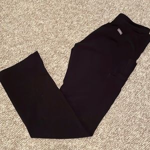 Kade FIGS XS scrub pants